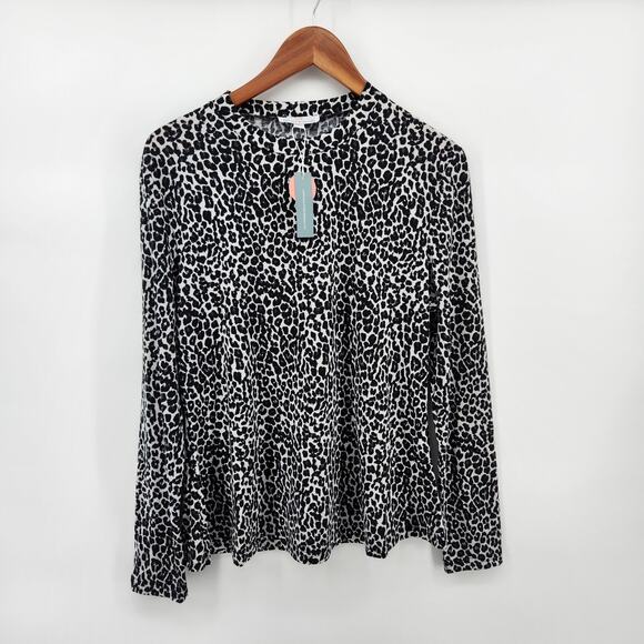 Bailey's Blossoms Tops - Bailey's Blossoms Women's Large Long Sleeve Animal Print T-Shirt Black White NWT